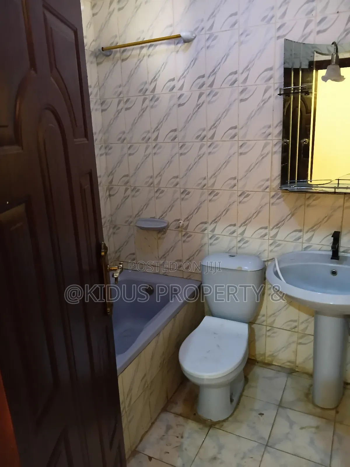 2bdrm House in Nasswe Real State, Nifas Silk-Lafto for rent