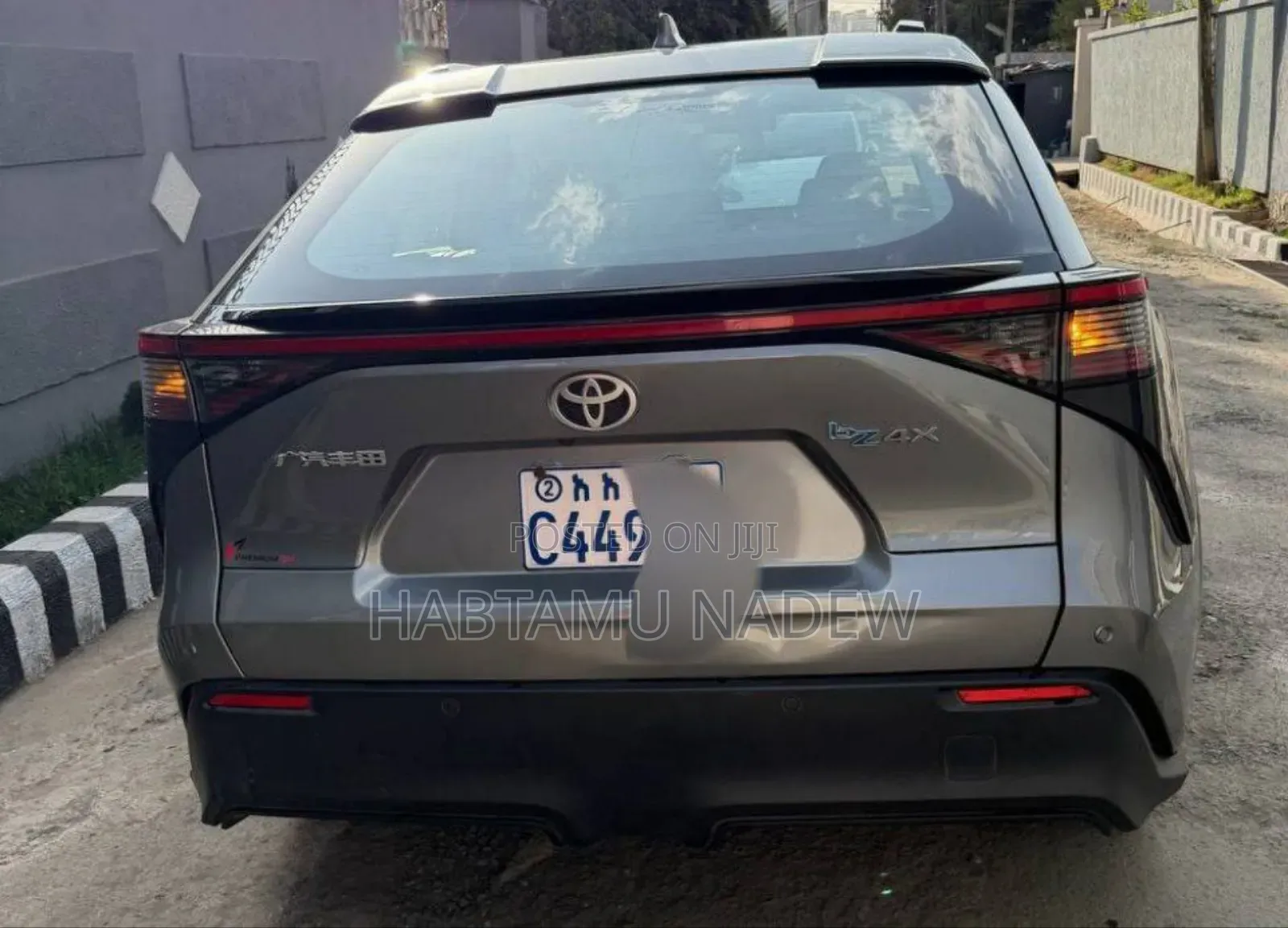 Toyota bZ4X 2022 Silver