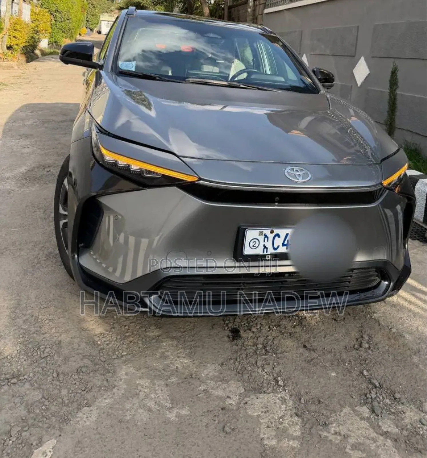 Toyota bZ4X 2022 Silver