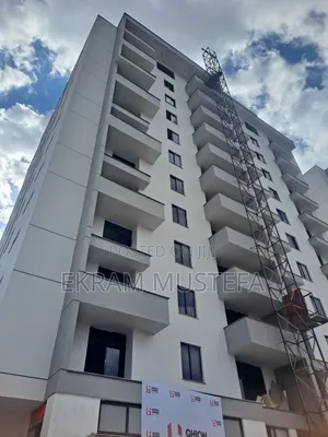 4bdrm Apartment in ጊዮን, Kirkos for sale