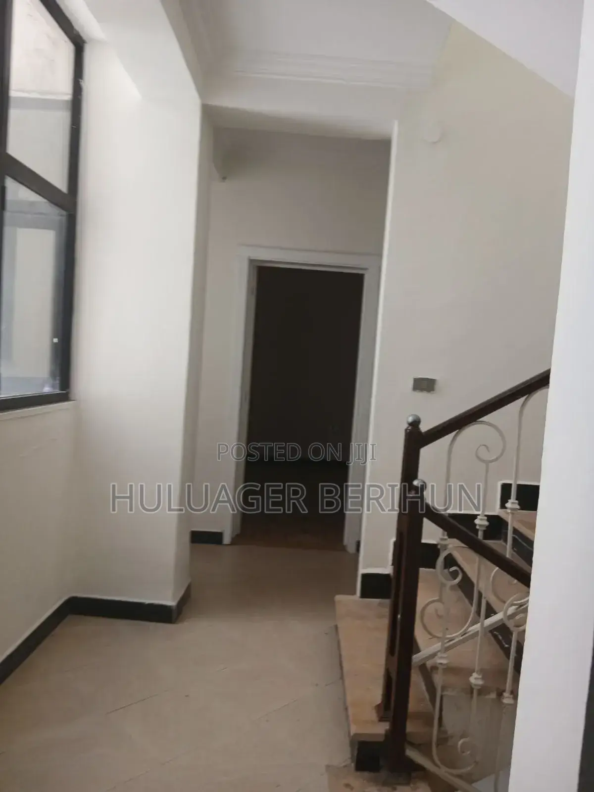 7bdrm House in Akaky Kaliti for sale