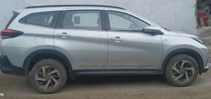 Toyota Rush 2022 Silver