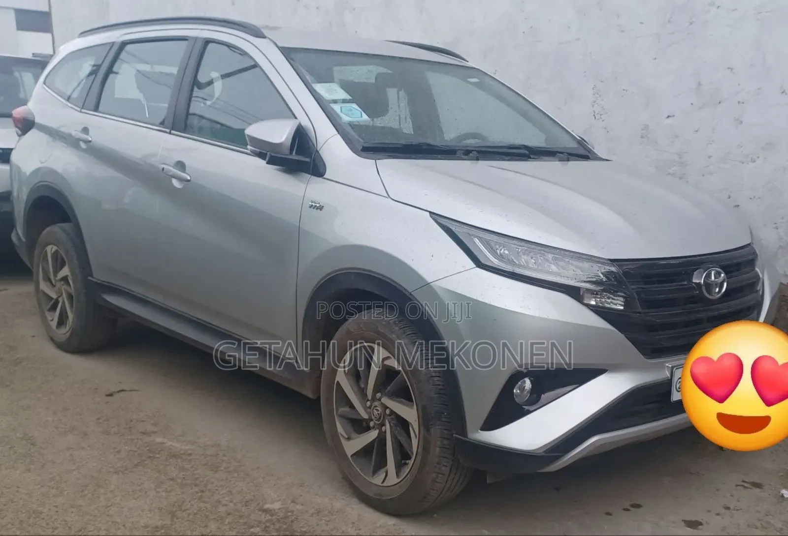 Toyota Rush 2022 Silver