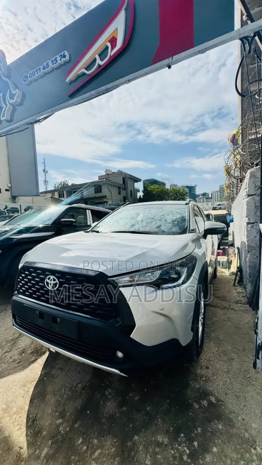 Toyota Corolla Cross Hybrid 2024 Silver