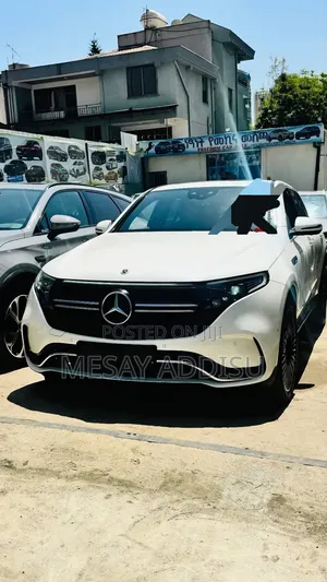 New Mercedes-Benz EQC EQC400 4MATIC 2023 White