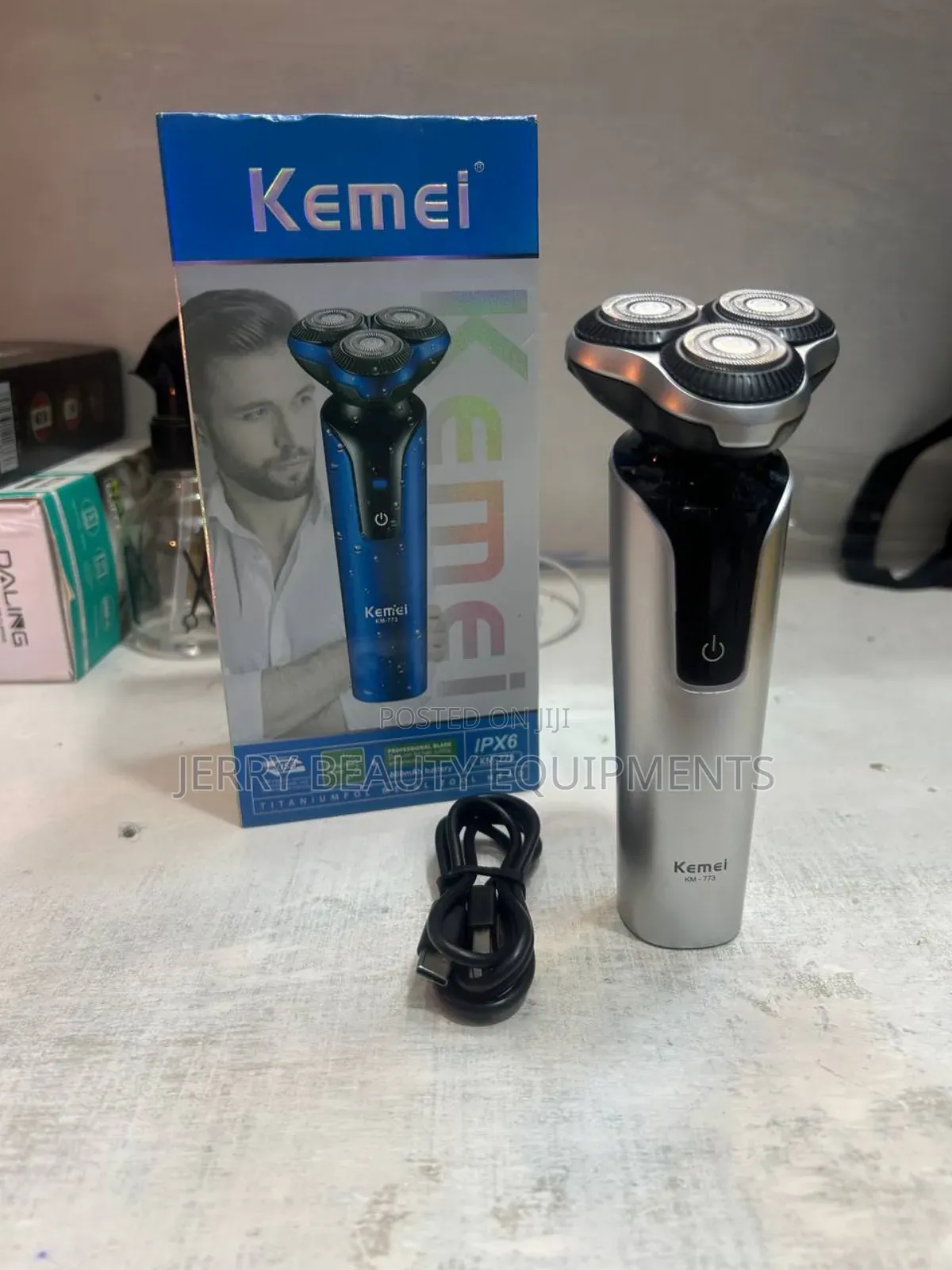 Kemei Km-773 Waterproof Electric Shaver