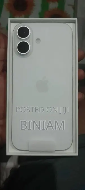 New Apple iPhone 17 512 GB Silver