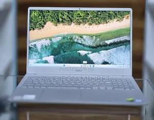 New Laptop Dell Inspiron 15 16GB Intel Core I7 SSD 512GB
