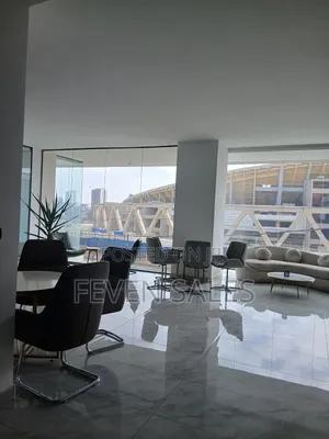 በፍጥነት እየተሰራ ባለዉ መንገድ ላይ የንግድ ሱቅ አይፈልጉም