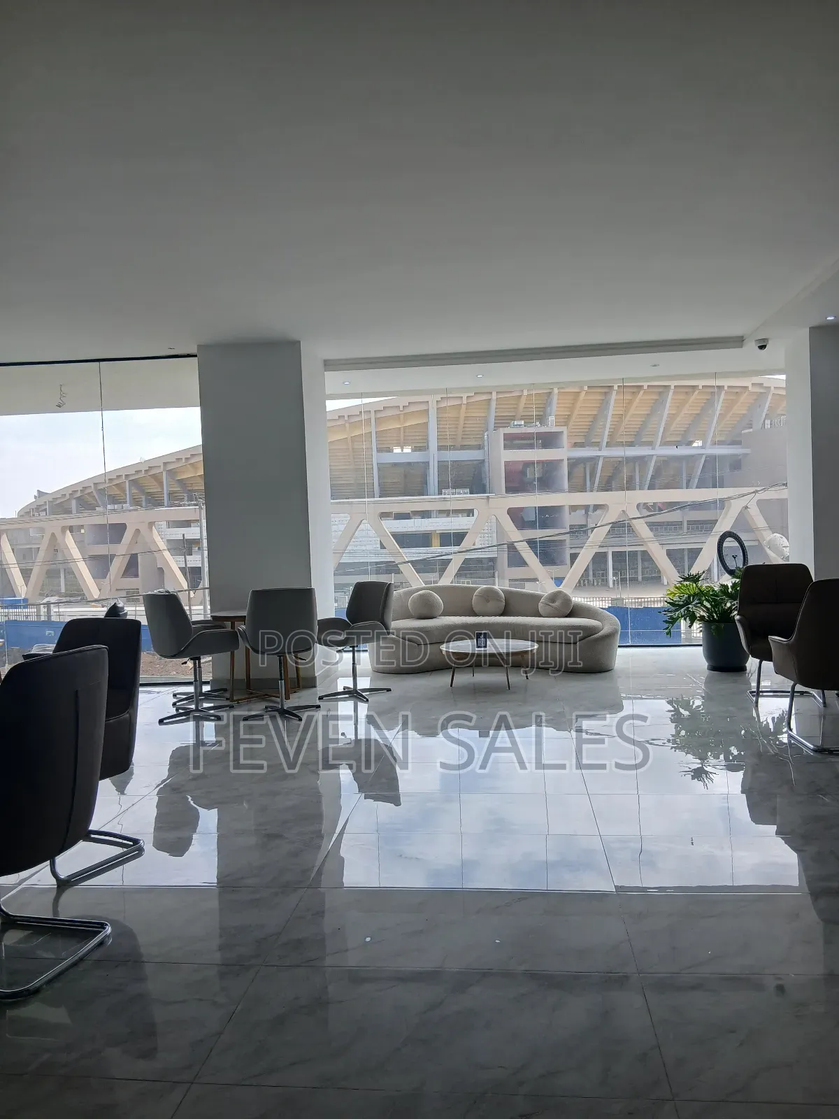 በፍጥነት እየተሰራ ባለዉ መንገድ ላይ የንግድ ሱቅ አይፈልጉም