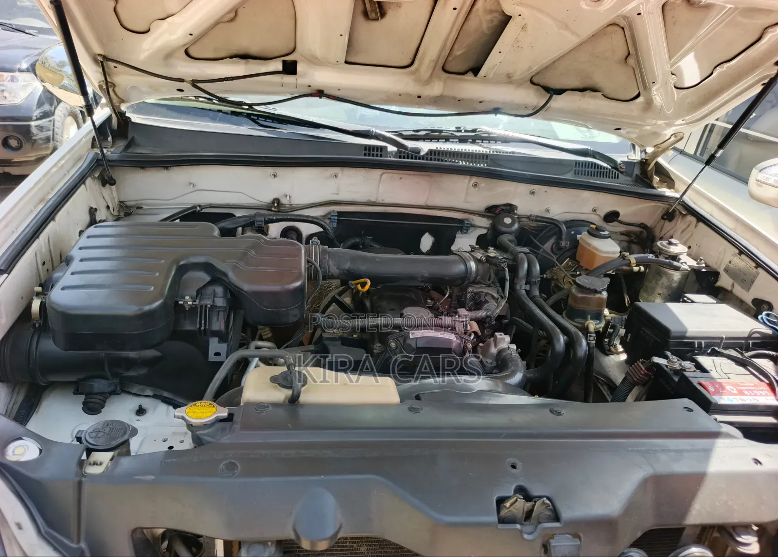 Toyota Land Cruiser Prado 2004 White