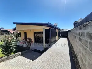 Furnished 7bdrm Villa in Bole for sale