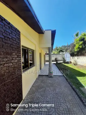 Furnished 7bdrm Villa in Bole for sale