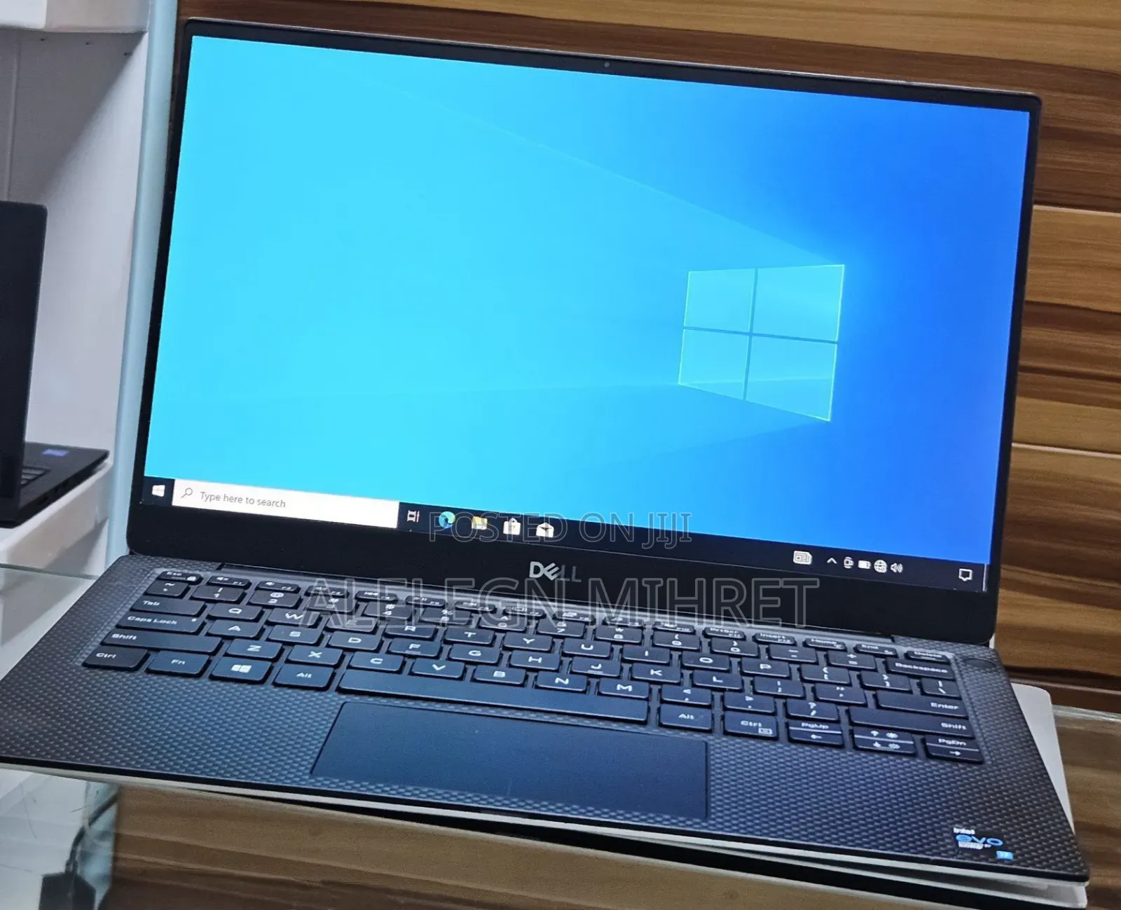 New Laptop Dell XPS 13 16GB Intel Core I7 SSD 512GB