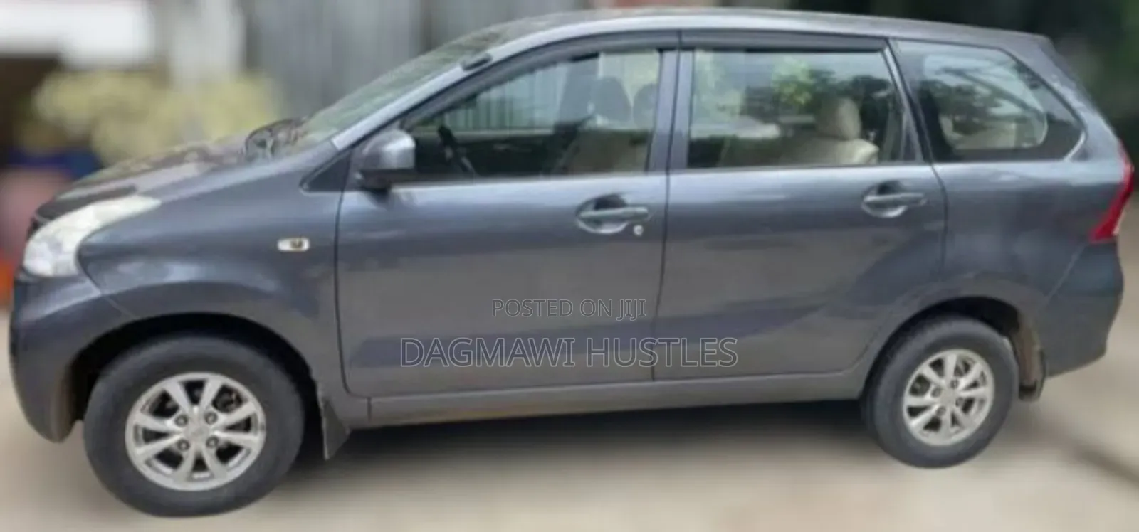 Toyota Avanza 2013 Gray