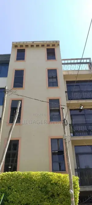 11bdrm House in Bole for sale
