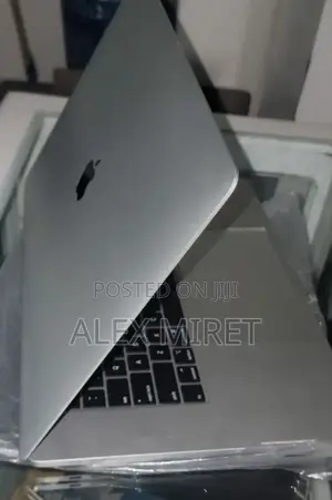 New Laptop Apple MacBook Pro 2019 64GB Intel Core I9 SSD 1T