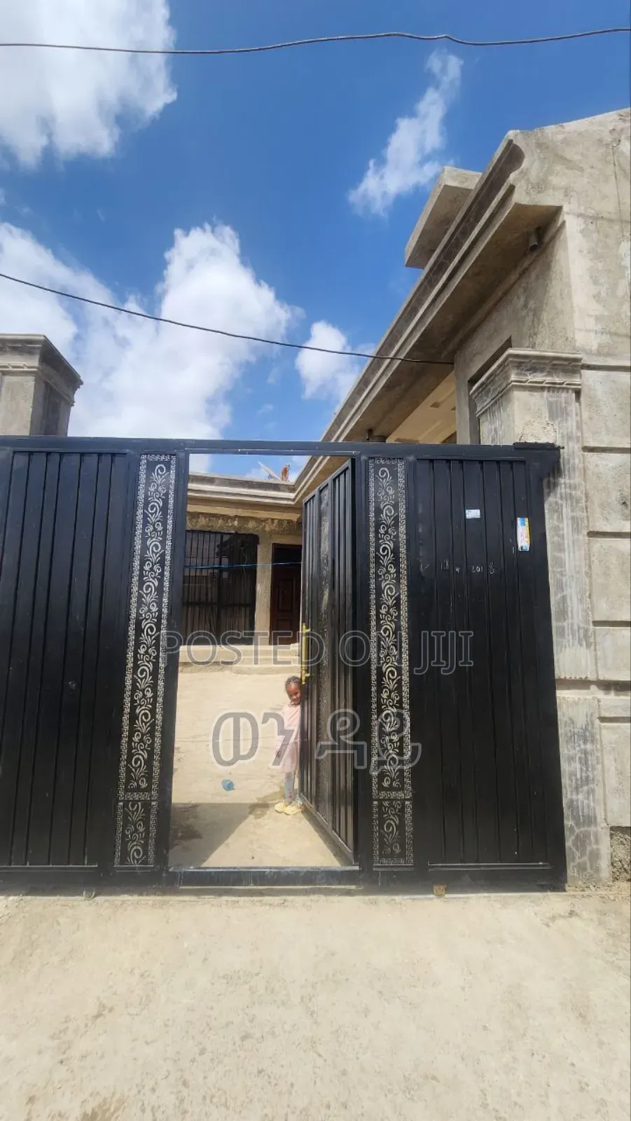 7bdrm Villa in Bole for sale