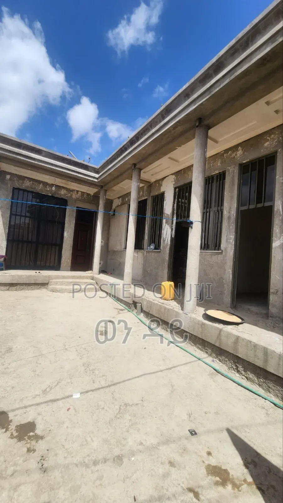 7bdrm Villa in Bole for sale