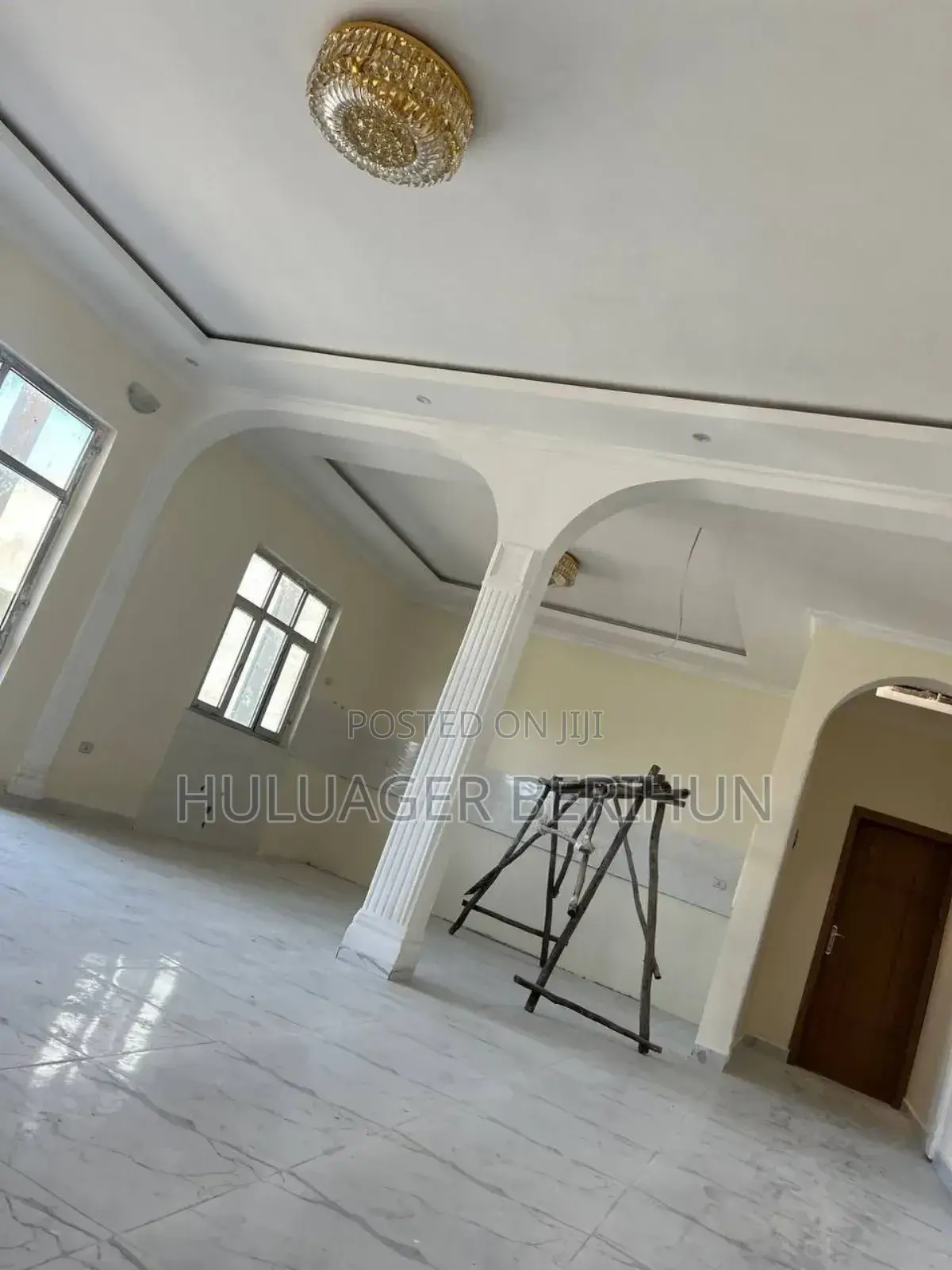 Furnished 9bdrm House in Bole for sale