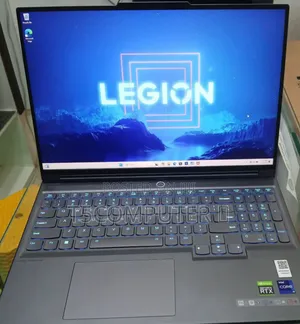 New Laptop Lenovo Lrgion 7i 16GB Intel Core I9 SSD 1T