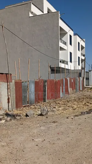 #በአስቸኳይ_ የሚሸጥ ቦታ 500 ካሬ ሜትር አዲሱን E ካርታ የያዘ የአስፋልት ግልባጭ አያት