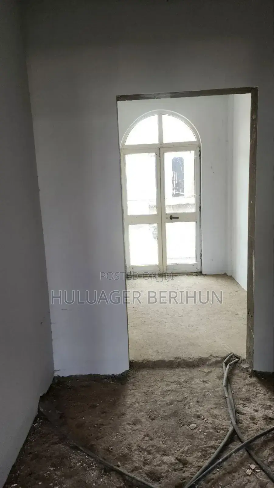 8bdrm House in Bole for sale