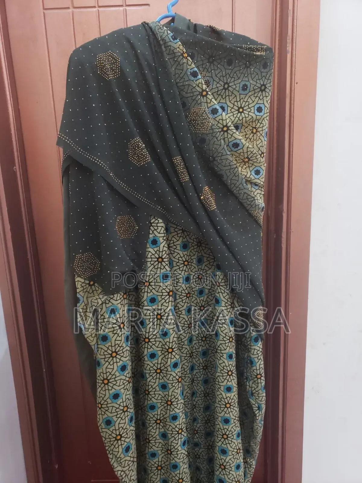 ባወይኒ ኮምፕሌት ሽቲዎች