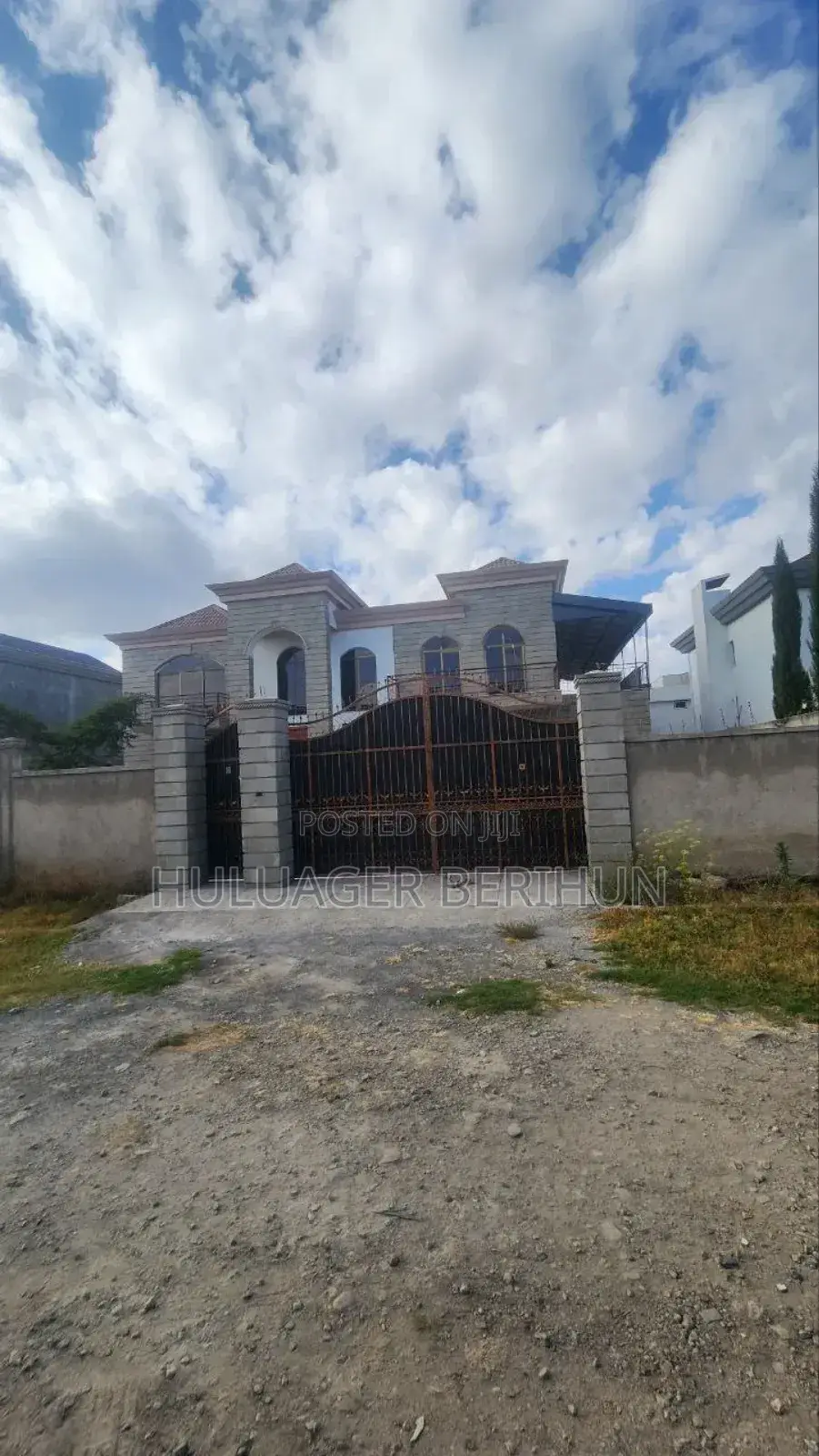 Furnished 7bdrm House in Bole for sale