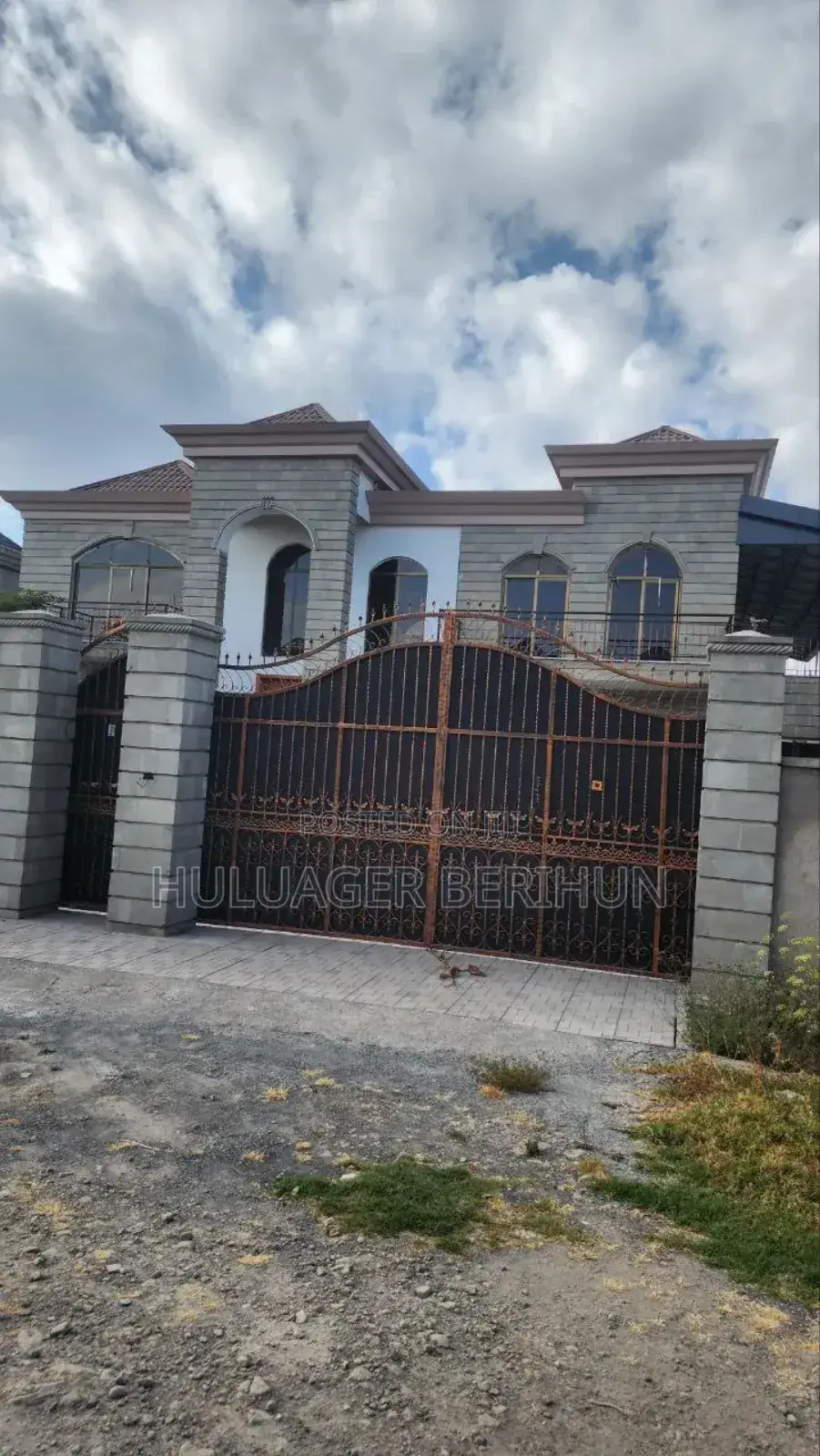Furnished 7bdrm House in Bole for sale
