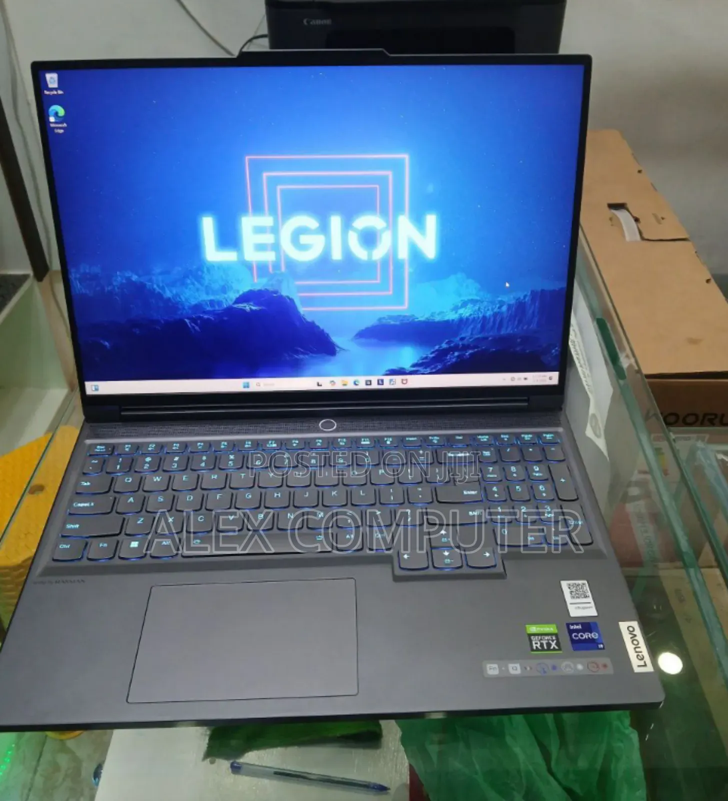 New Laptop Lenovo 16GB Intel Core I9 SSD 1T