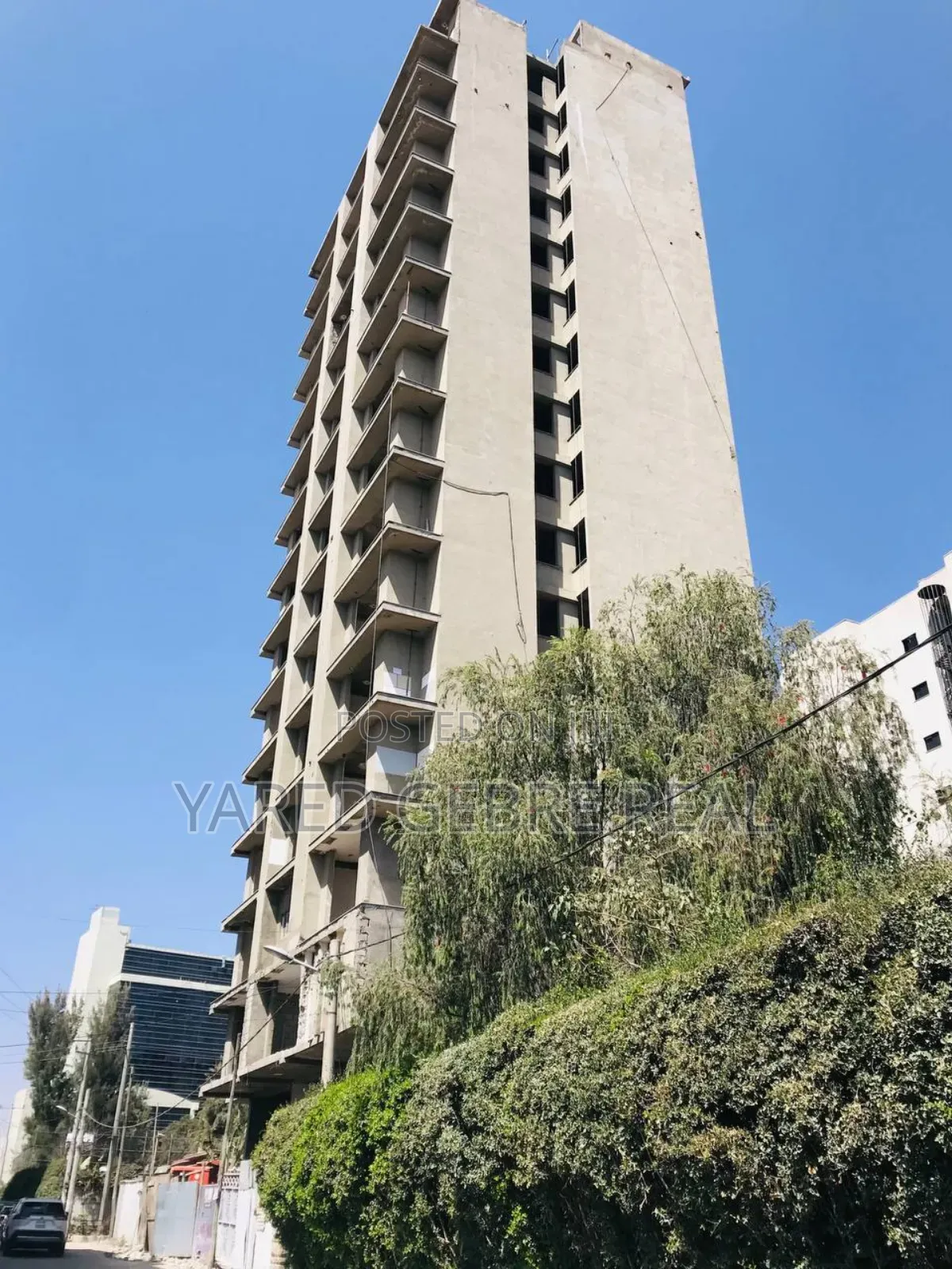 3bdrm Apartment in 📍ቦሌ - መስቀል ፍላወር -, Kirkos for sale