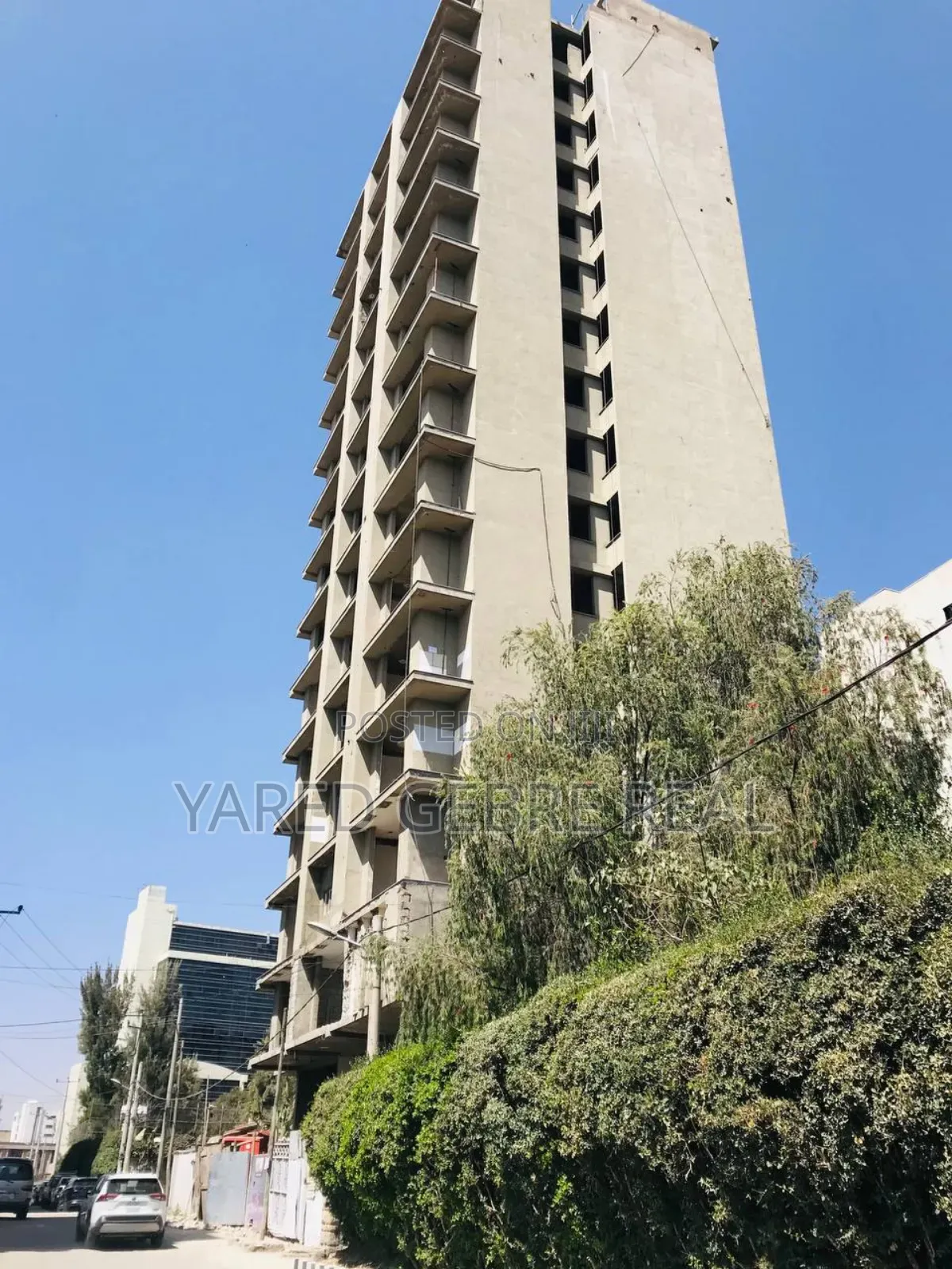 3bdrm Apartment in 📍ቦሌ - መስቀል ፍላወር -, Kirkos for sale