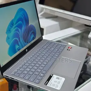 New Laptop HP Stream Notebook 16GB AMD Ryzen 5 SSD 256GB
