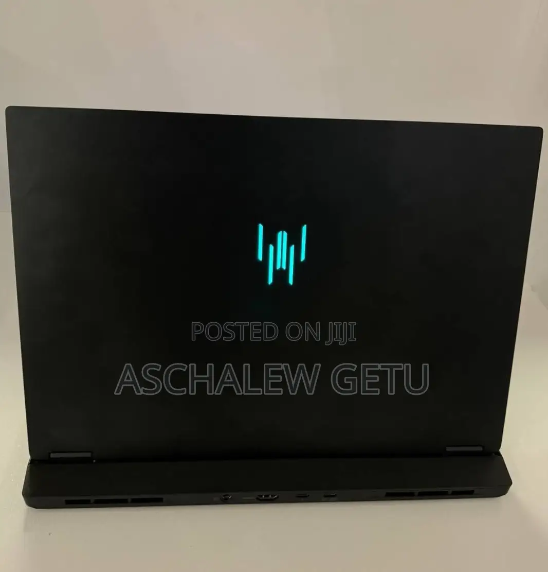 New Laptop Acer Predator Helios Neo 16 32GB Intel Core Ultra 9 SSD 1T