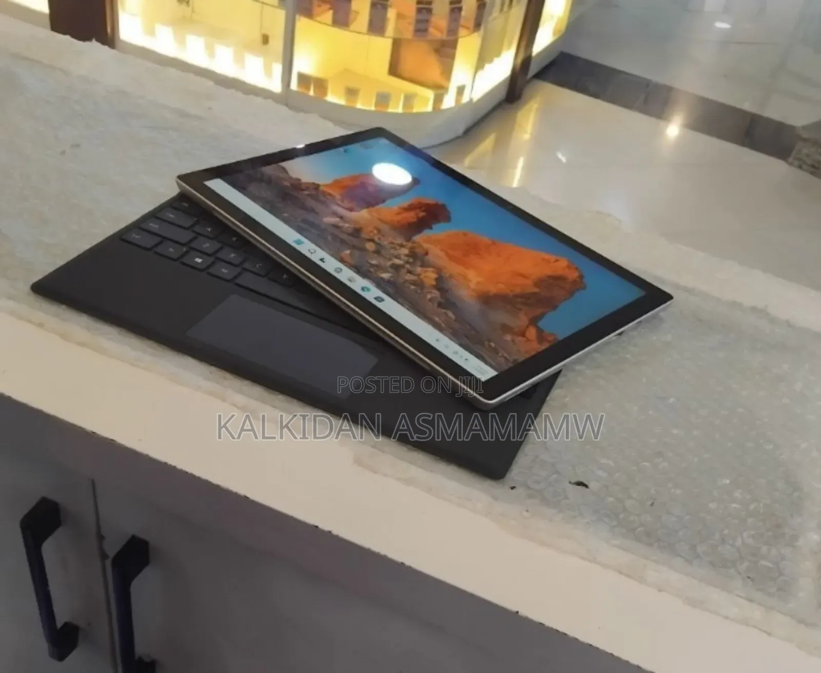 New Laptop Microsoft Surface Pro 7 16GB Intel Core I7 SSD 256GB