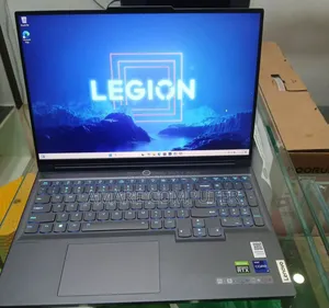 New Laptop Lenovo Lrgion 7i 16GB Intel Core I9 SSD 1T