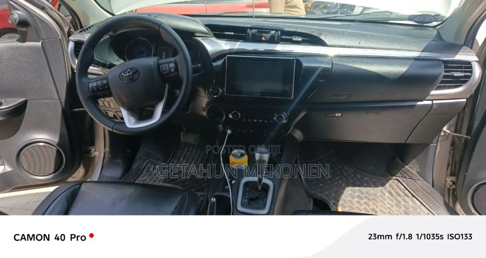 Toyota Hilux 2018 Gold