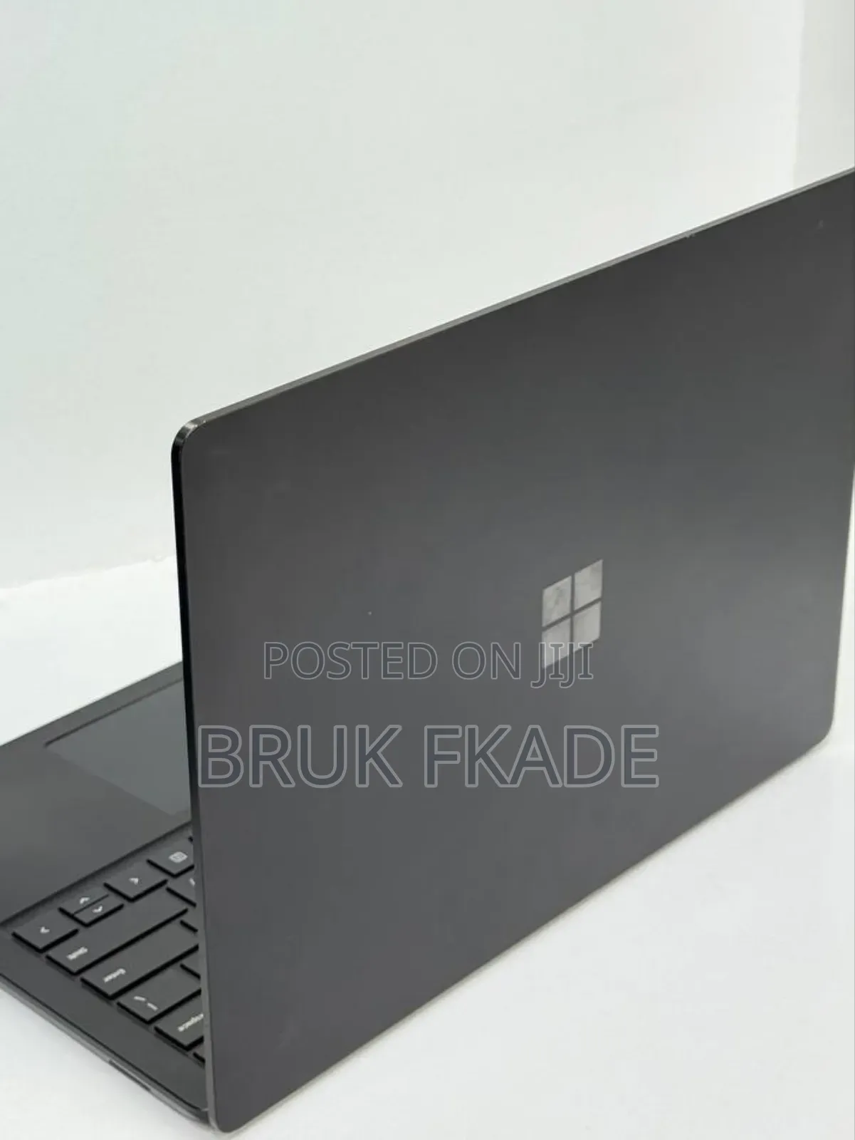 New Laptop Microsoft Surface 8GB Intel Core I5 SSD 512GB