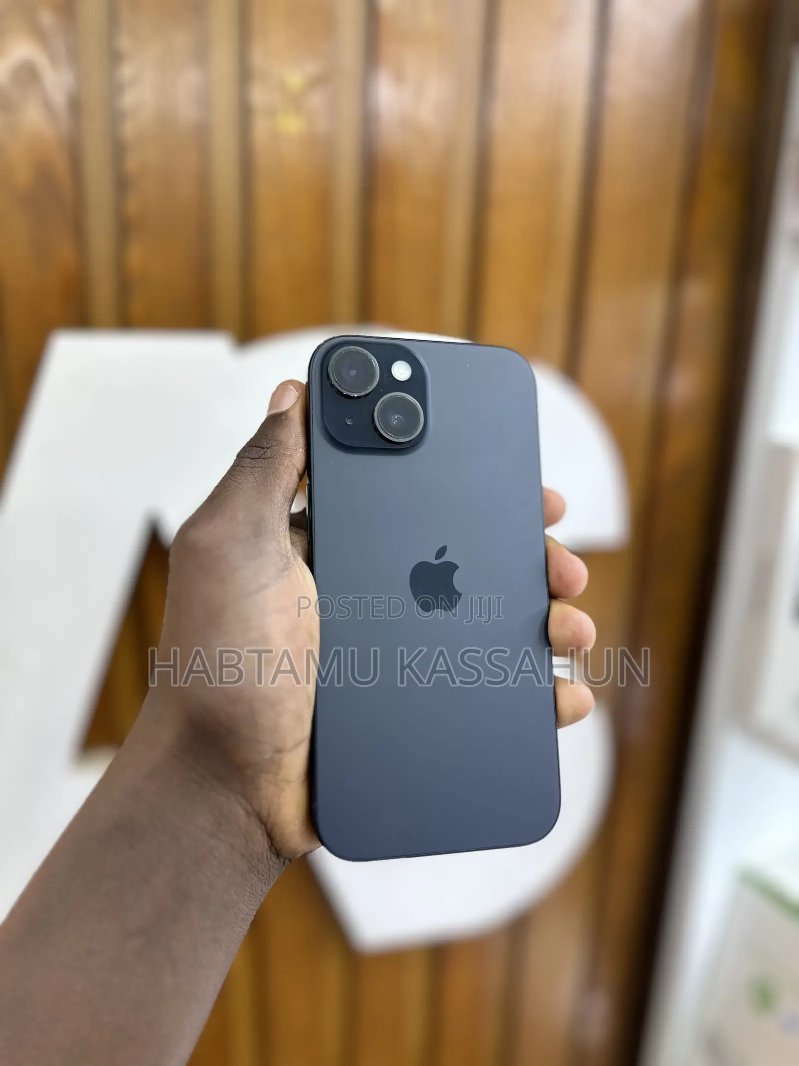 New Apple iPhone 15 128 GB Black