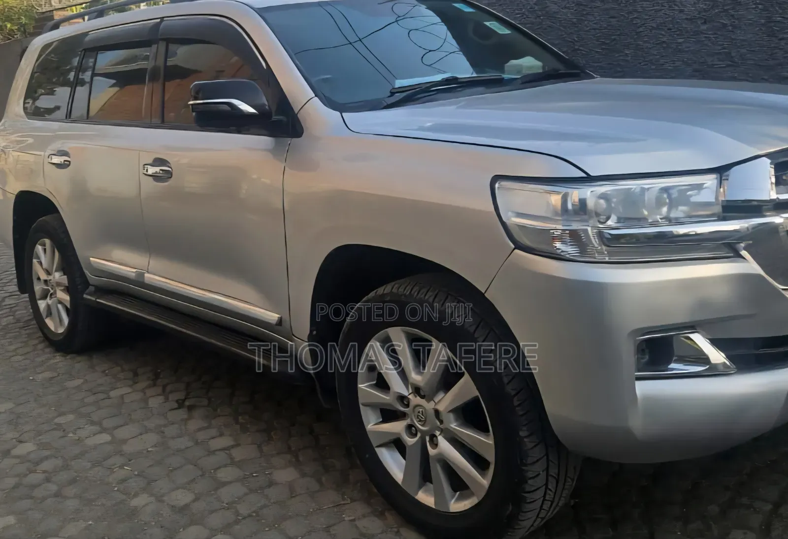 Toyota Land Cruiser 2011 Silver