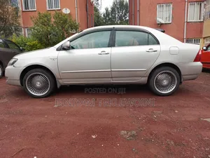 Toyota Corolla 2006 Gold