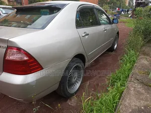 Toyota Corolla 2006 Gold