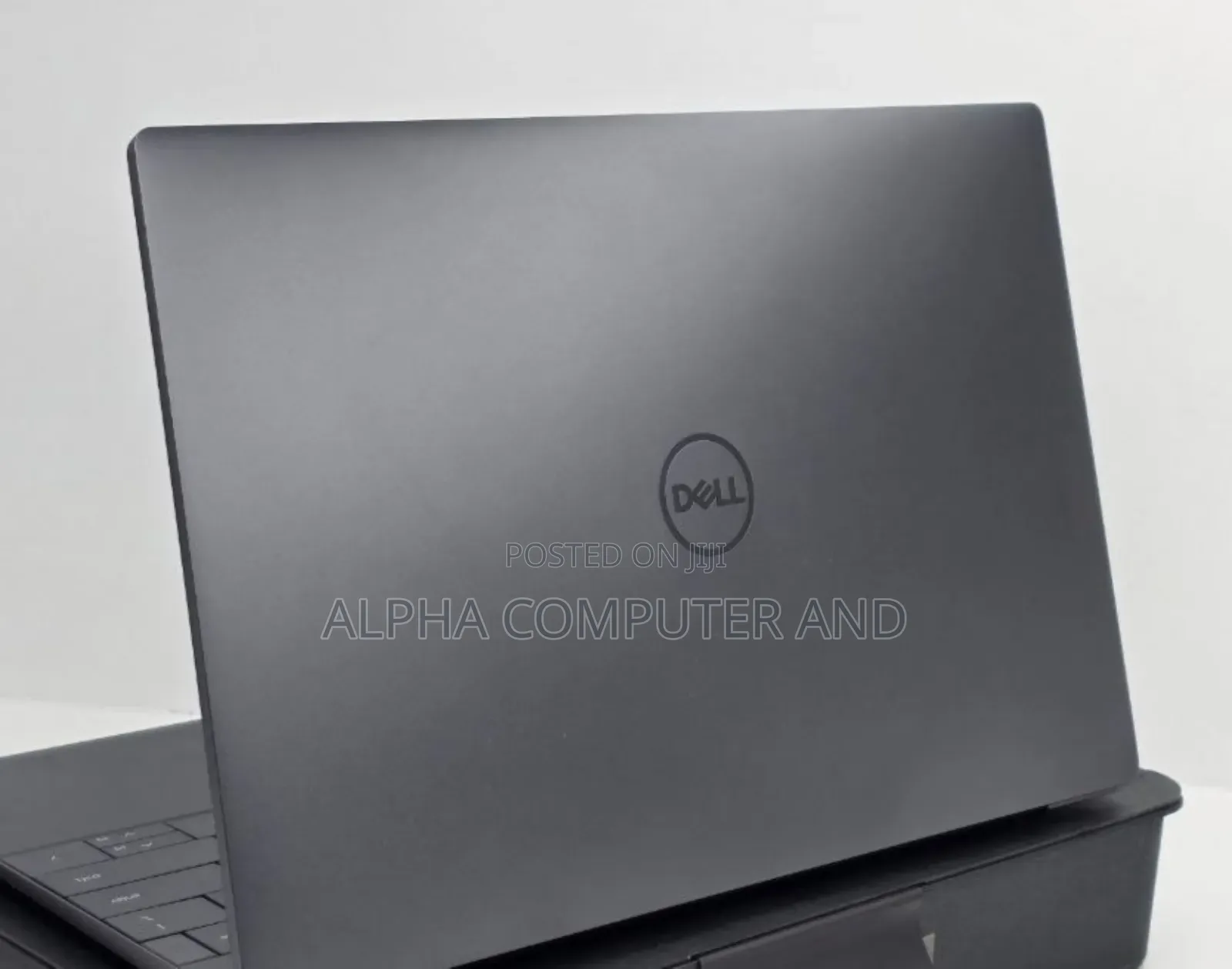 New Laptop Dell XPS 15 16GB Intel Core Ultra 7 SSD 512GB