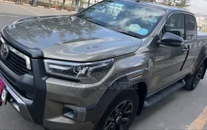 Toyota Hilux 2021