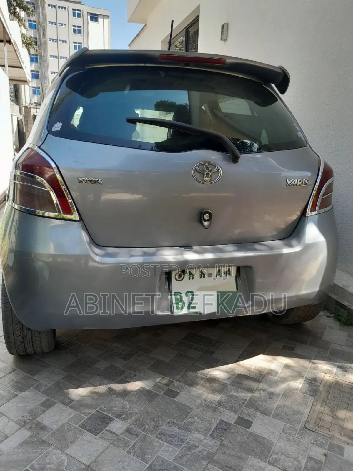 Toyota Vitz 1.0 FWD 5dr 2007 Gray