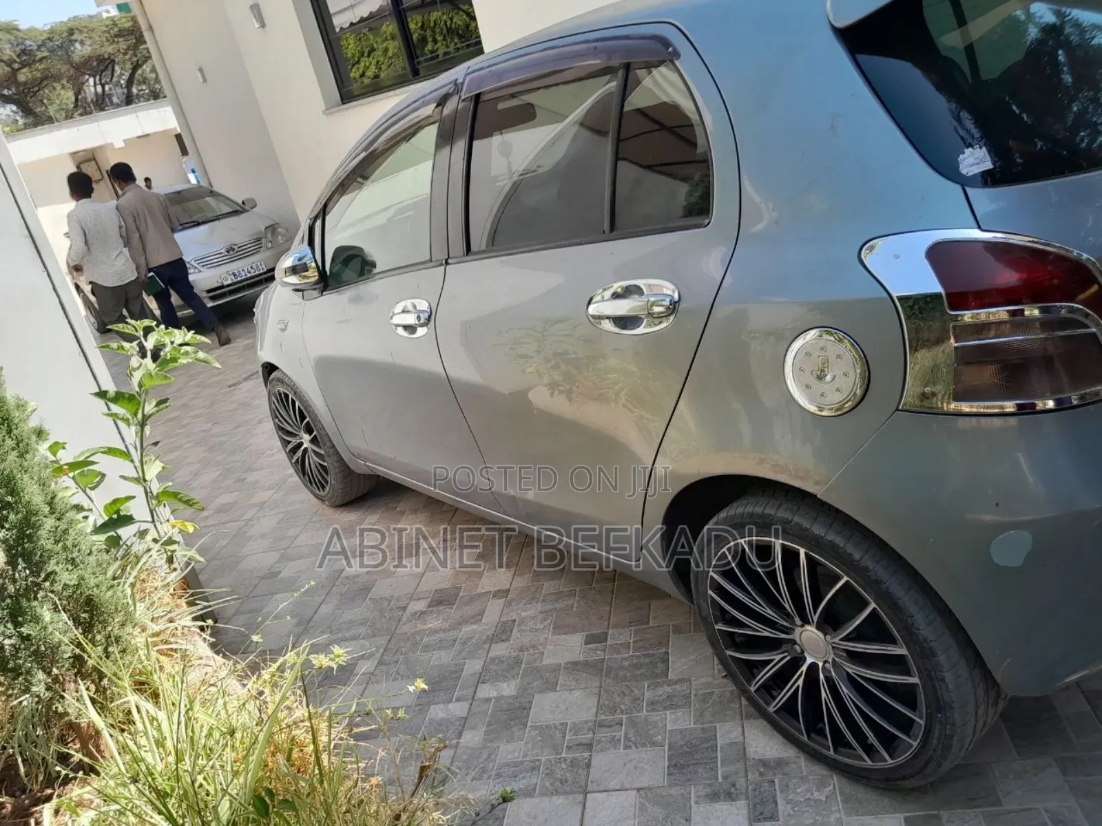 Toyota Vitz 1.0 FWD 5dr 2007 Gray