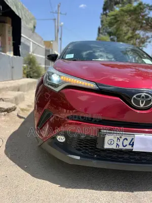 Toyota C-HR 2020 Red