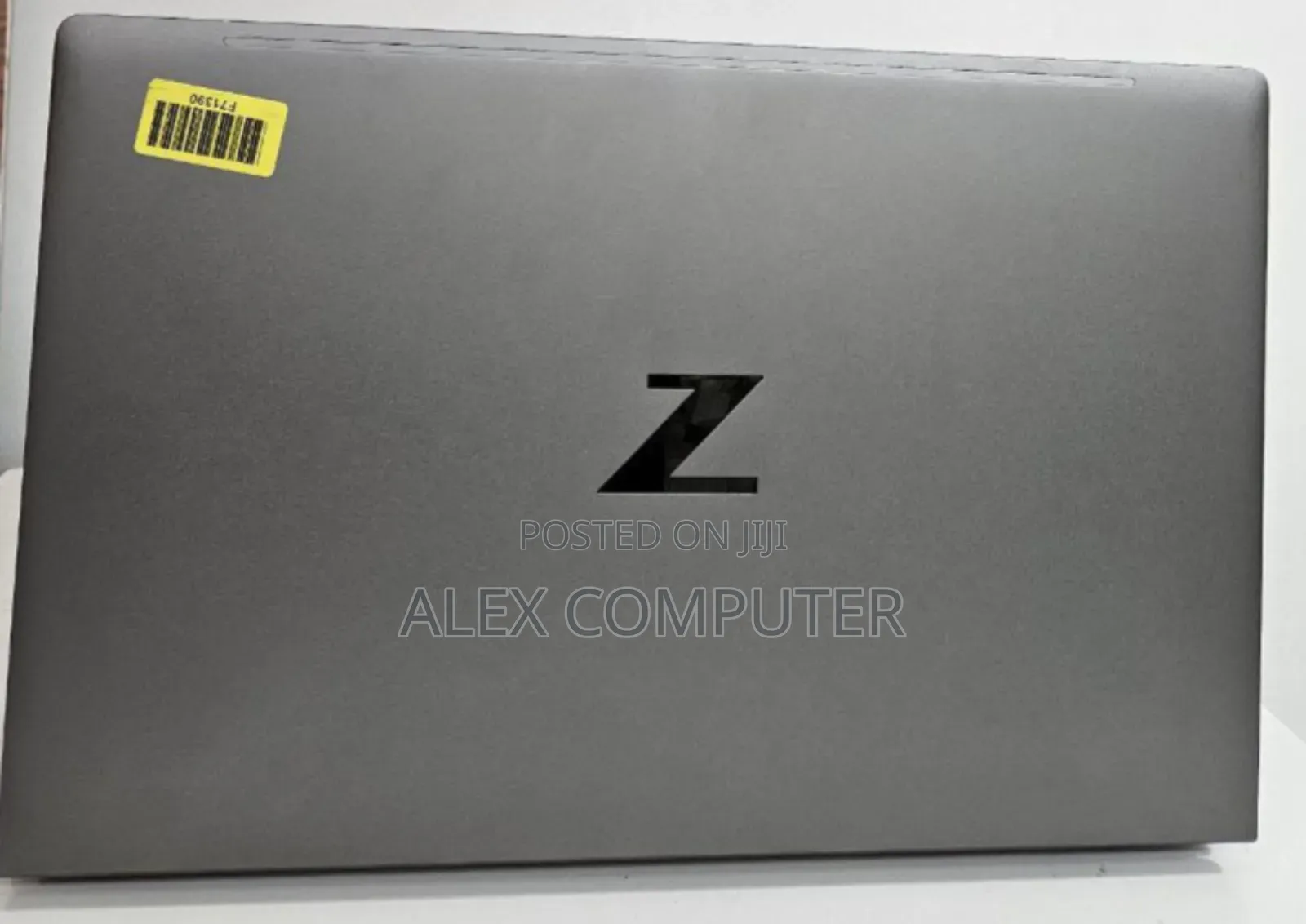 New Laptop HP ZBook Studio G8 16GB Intel Core I7 SSD 1T