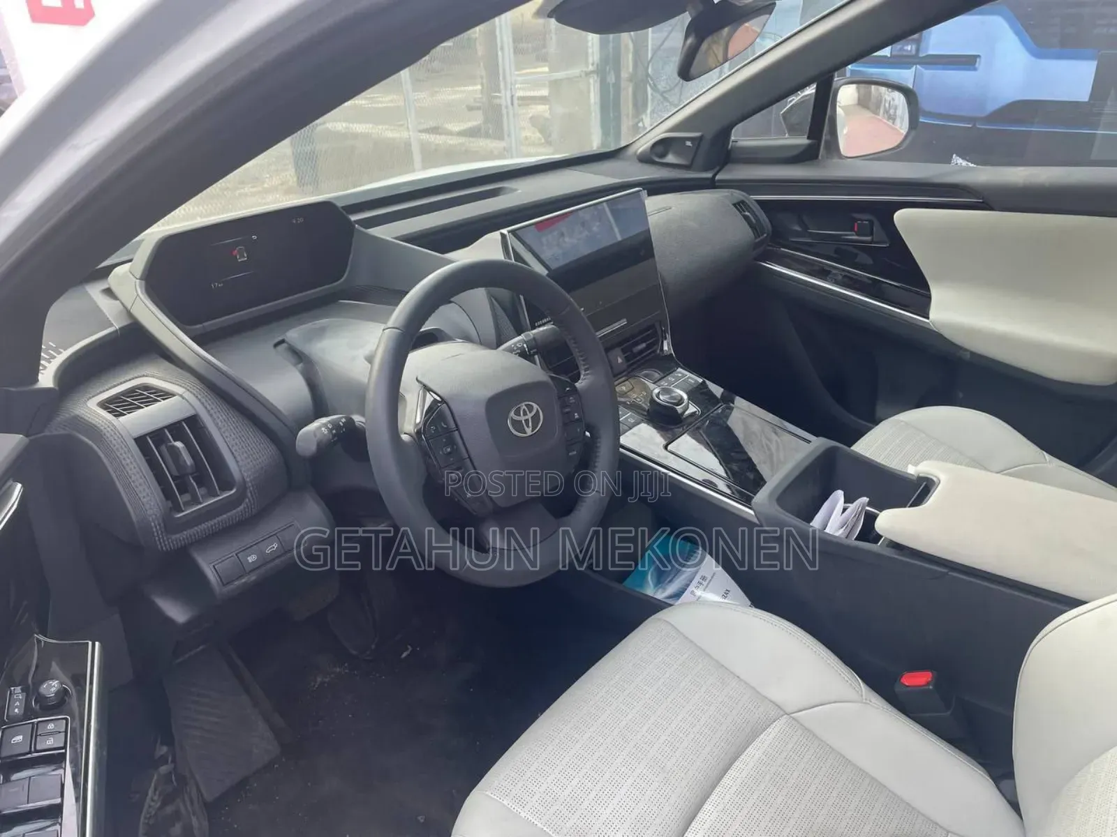 New Toyota bZ4X 2024 White